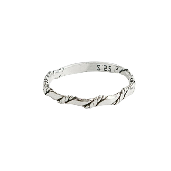 Brushed Thin Rope Ring
